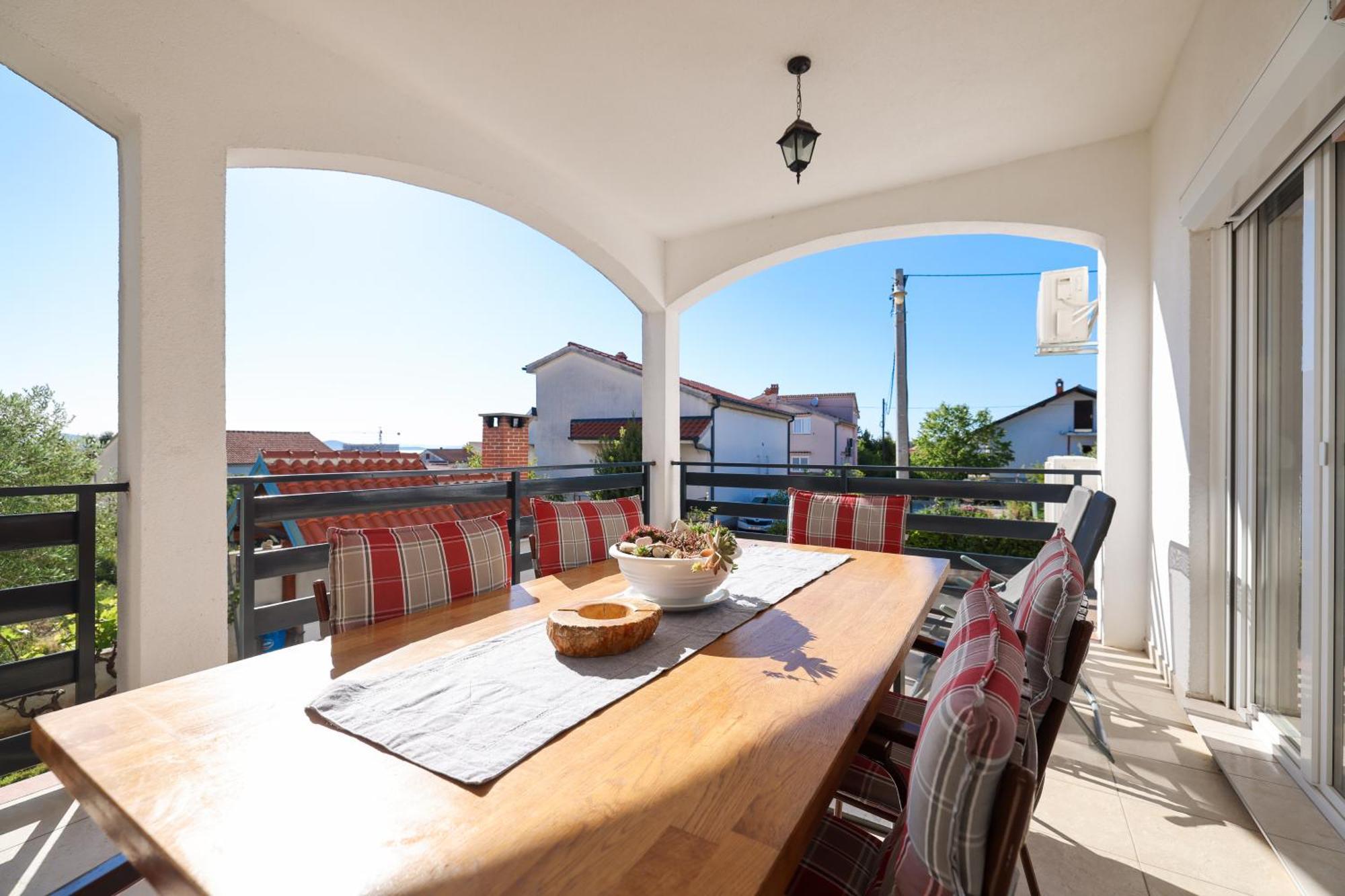 Apartment Pantalon, Big Terrace And Free Parking Zadar Exterior foto